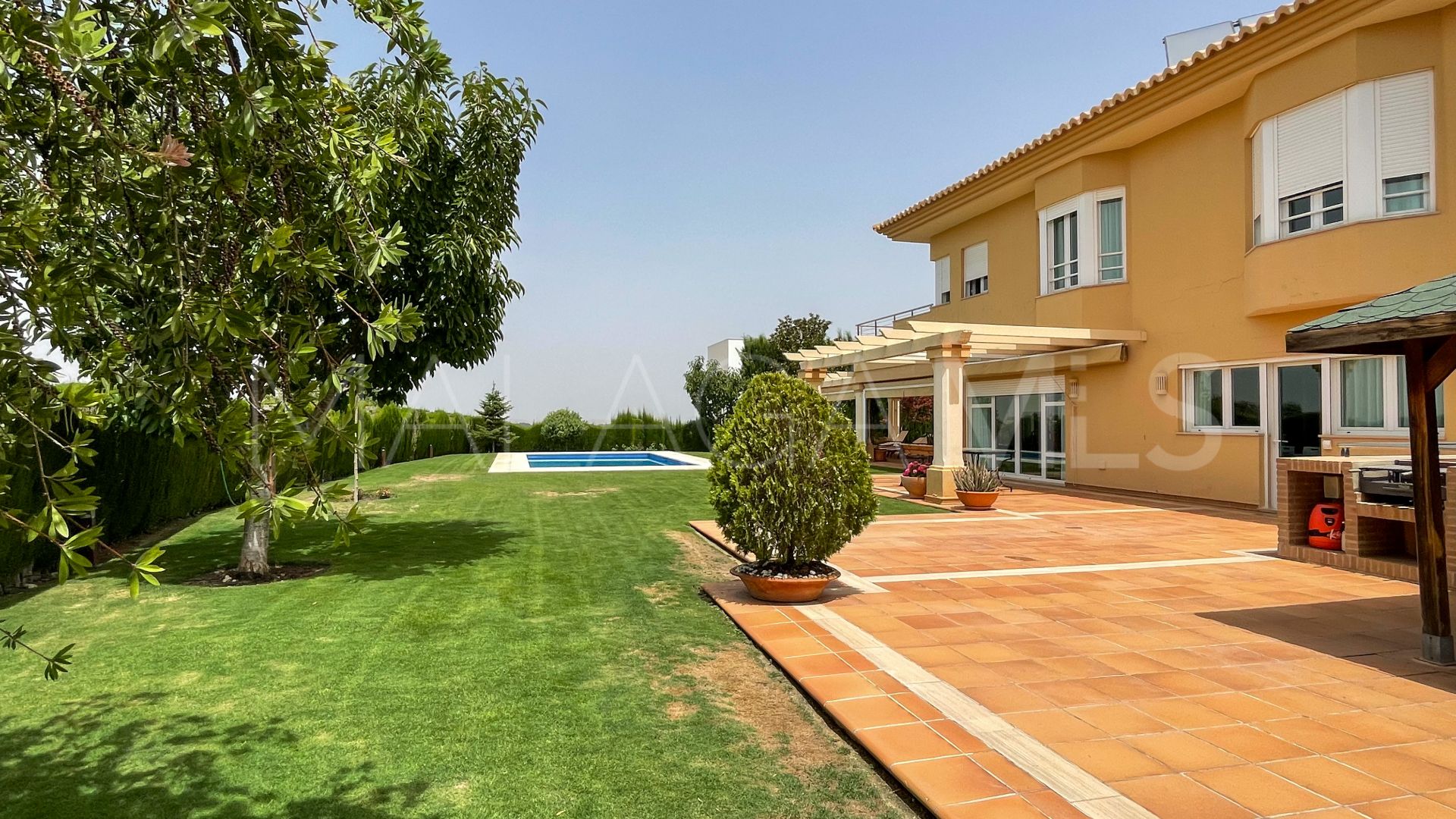 Villa for sale in Antequera
