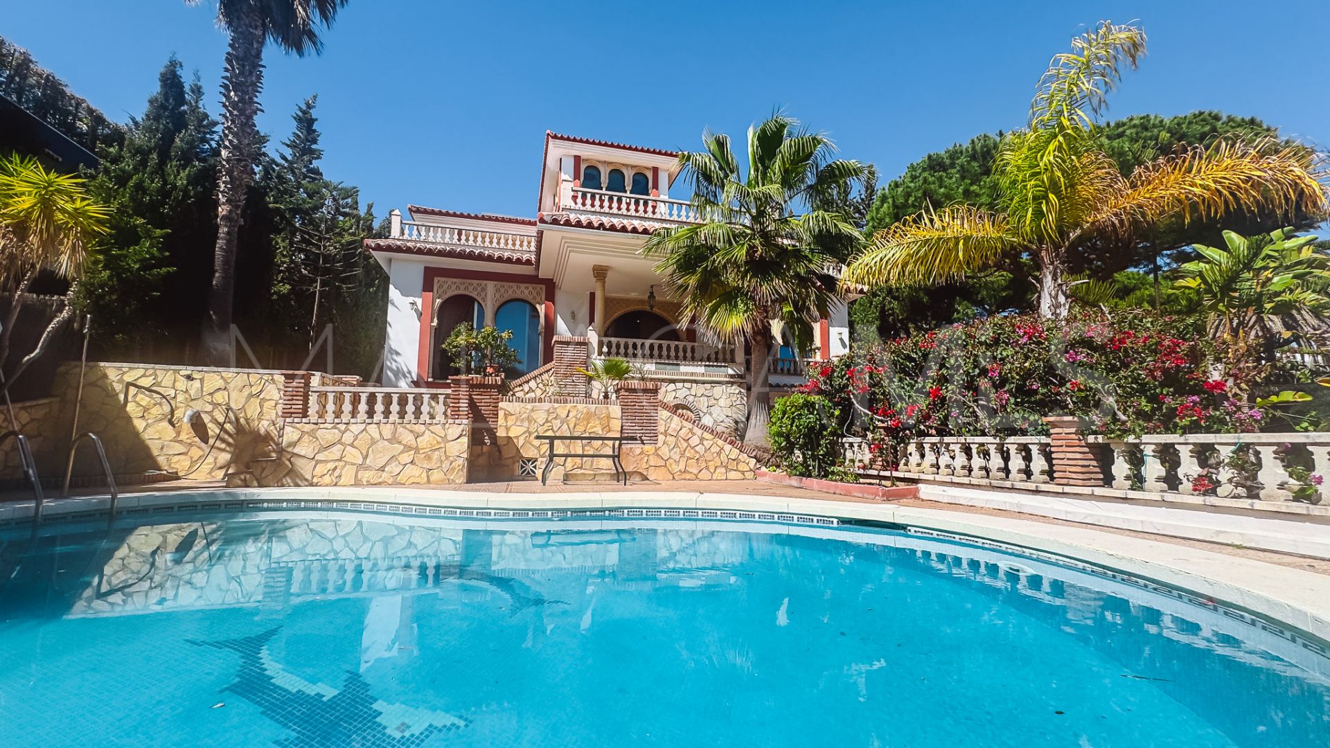 Villa for sale in Cala de Mijas