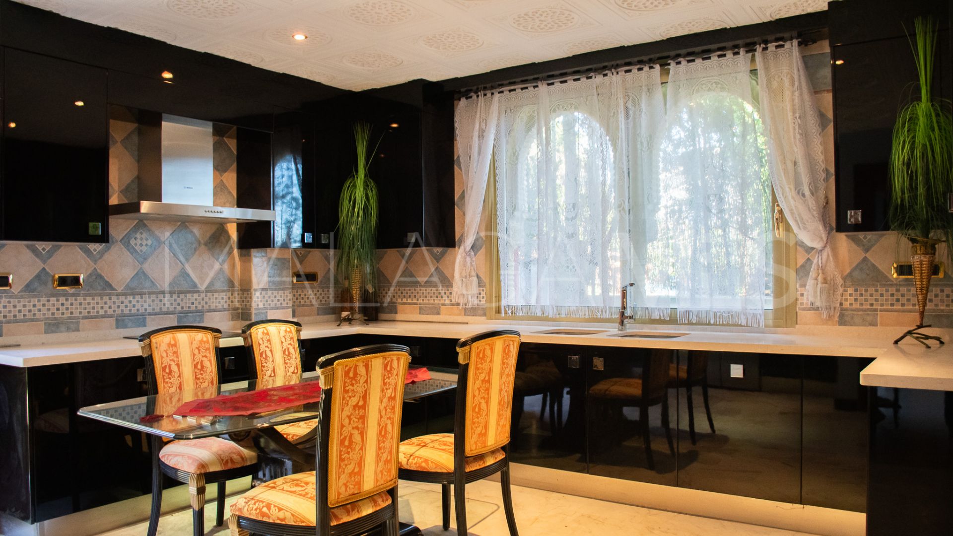 Villa for sale in Cala de Mijas
