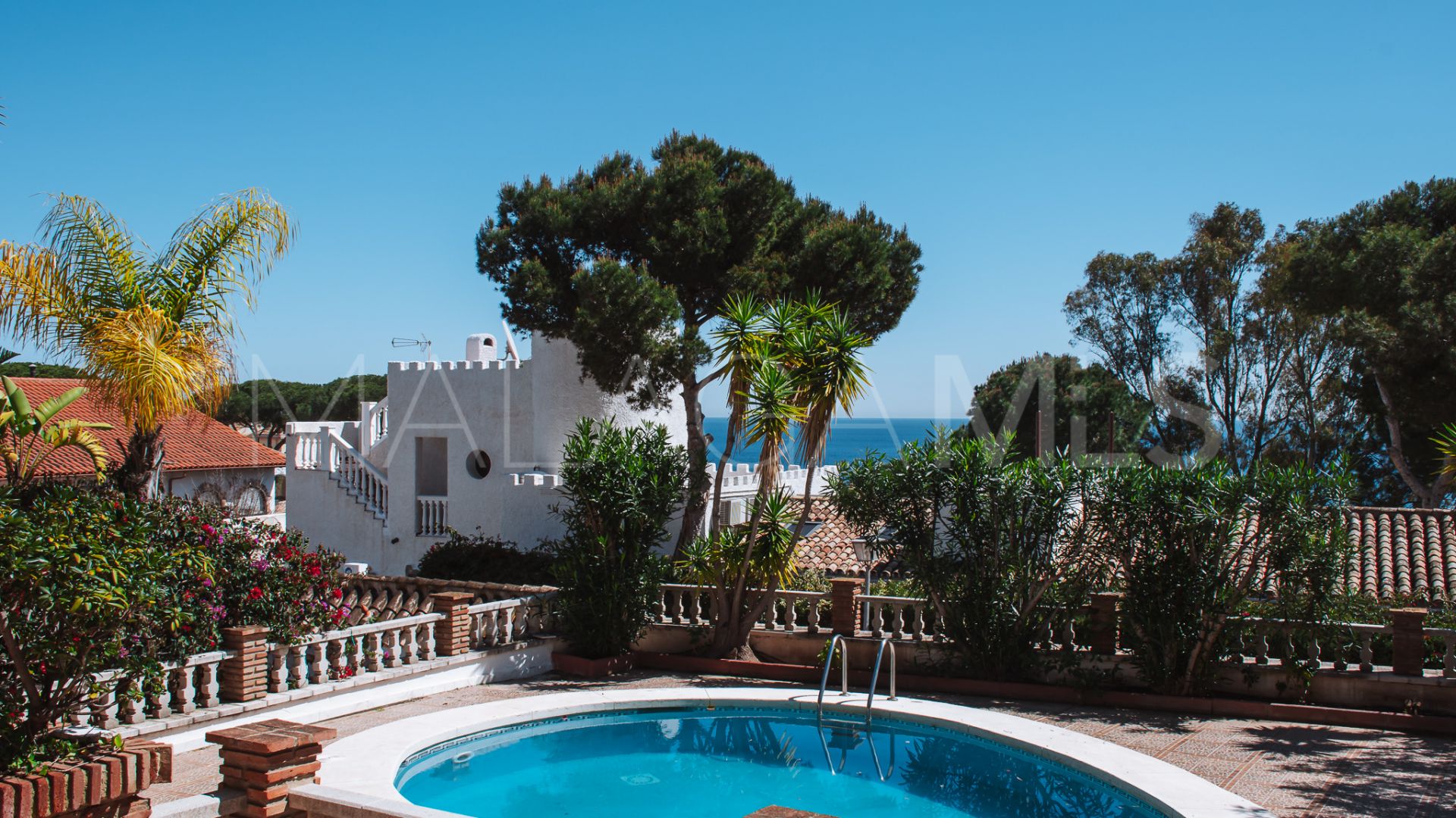 Villa for sale in Cala de Mijas