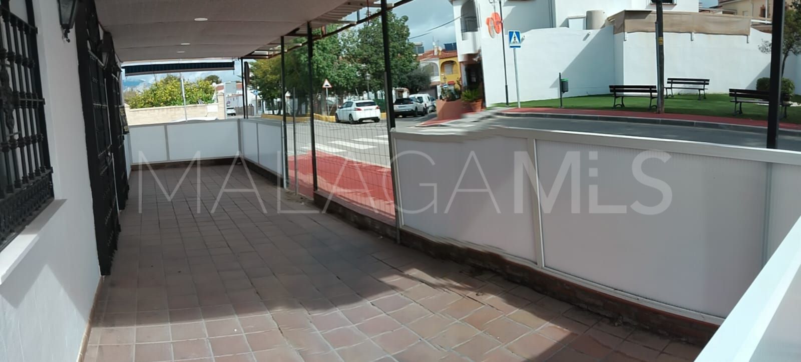 Restaurant for sale in Coin