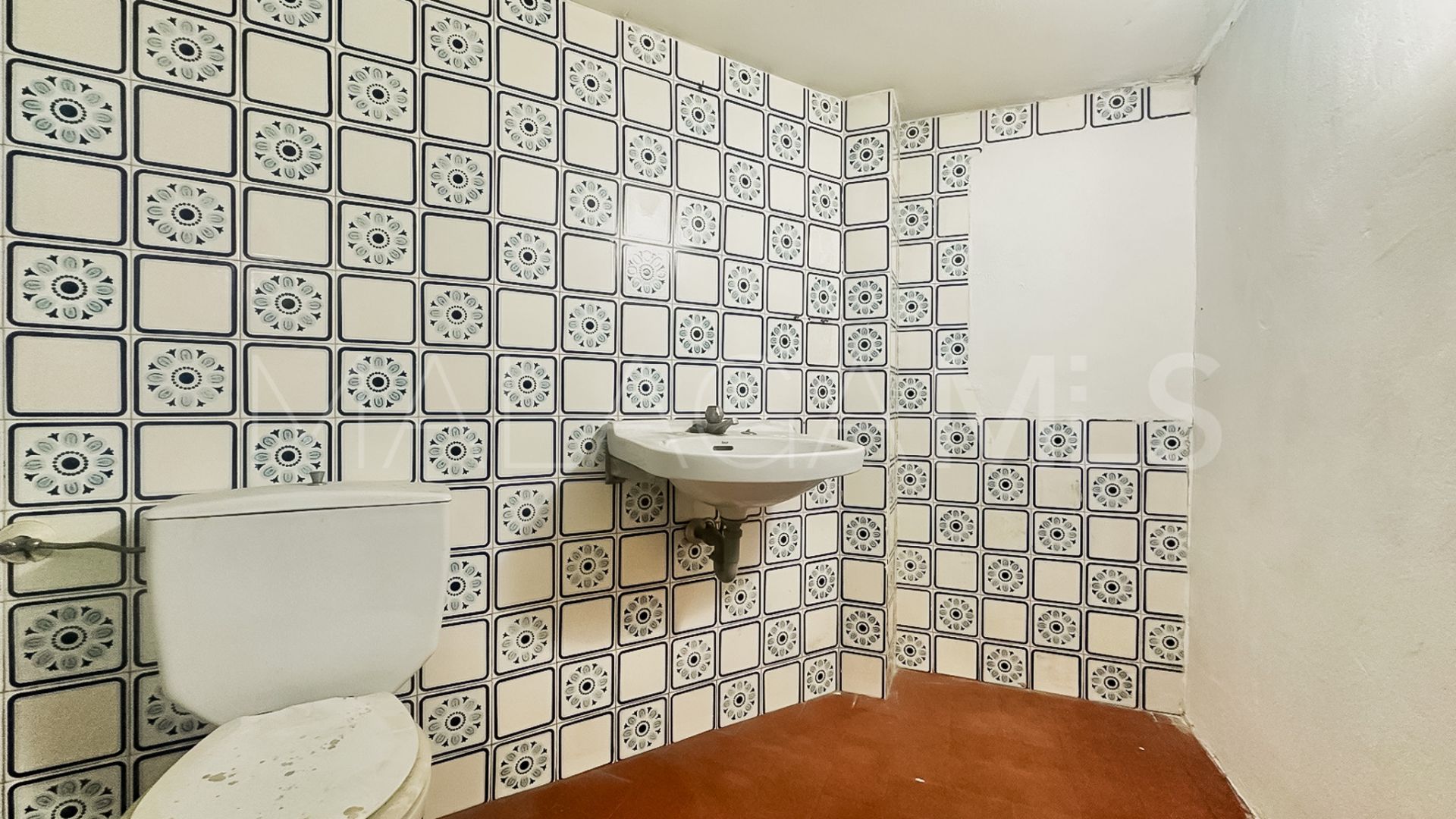 For sale commercial premises in Torrecilla-La Cañada