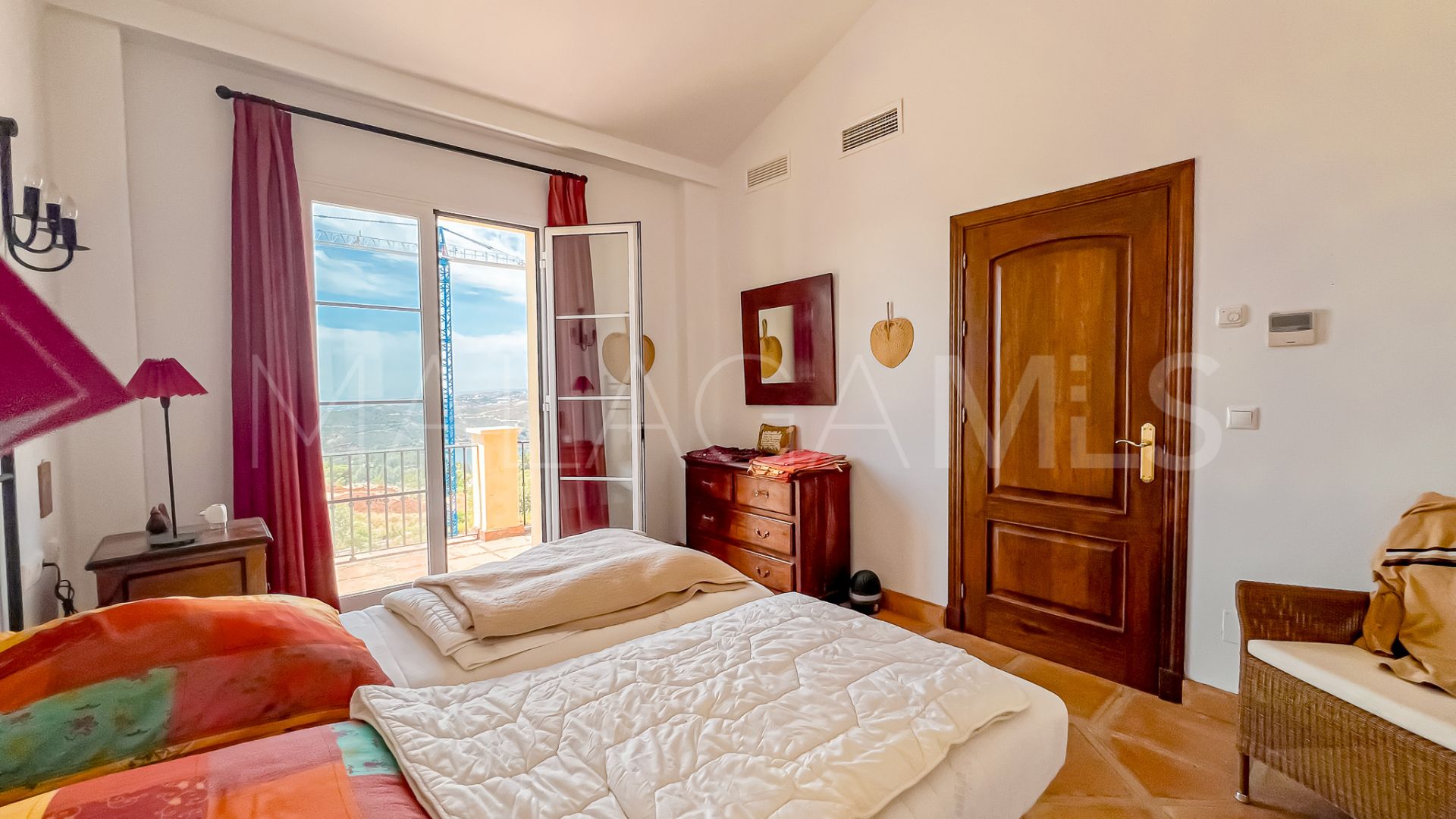 2 bedrooms villa in Sierra Blanca Country Club for sale