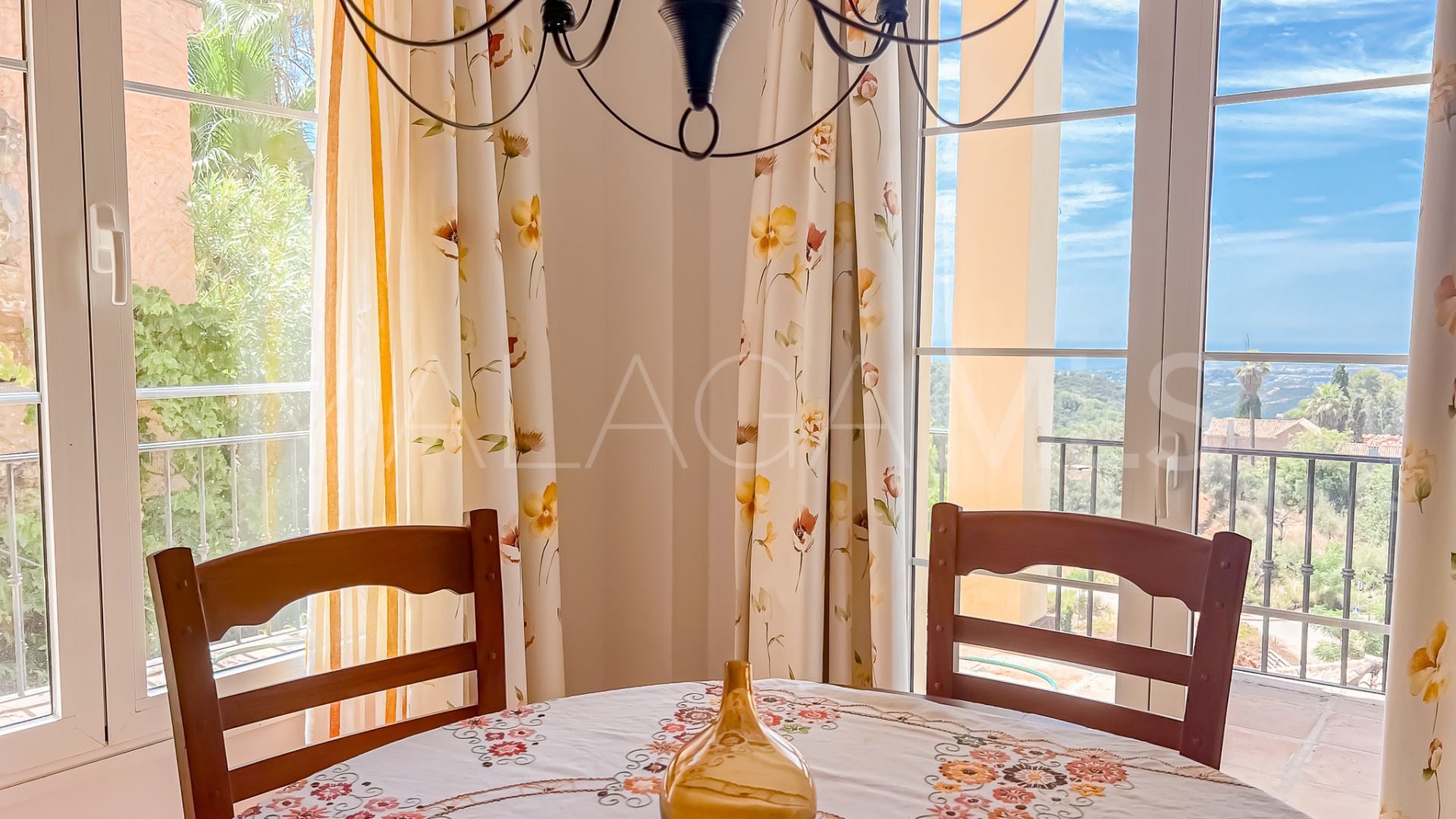 2 bedrooms villa in Sierra Blanca Country Club for sale