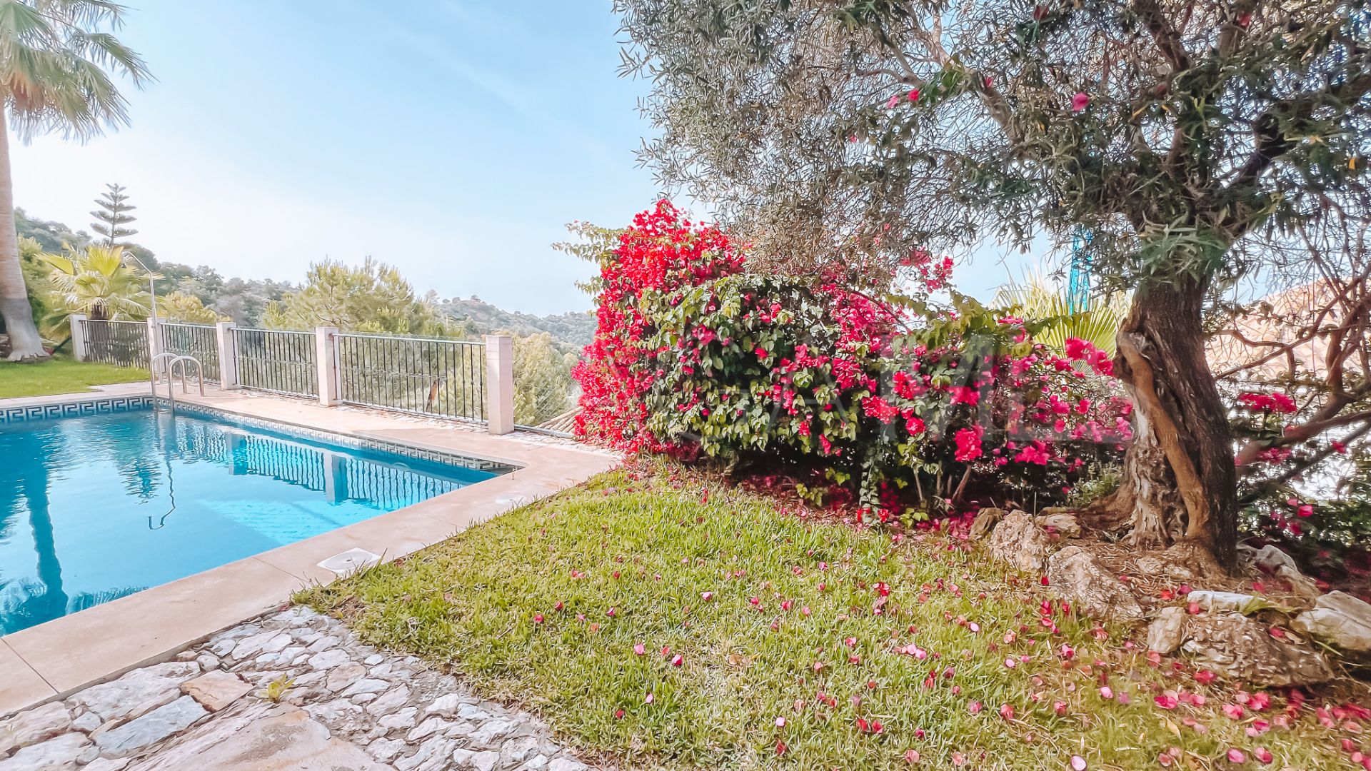Villa for sale in Sierra Blanca Country Club