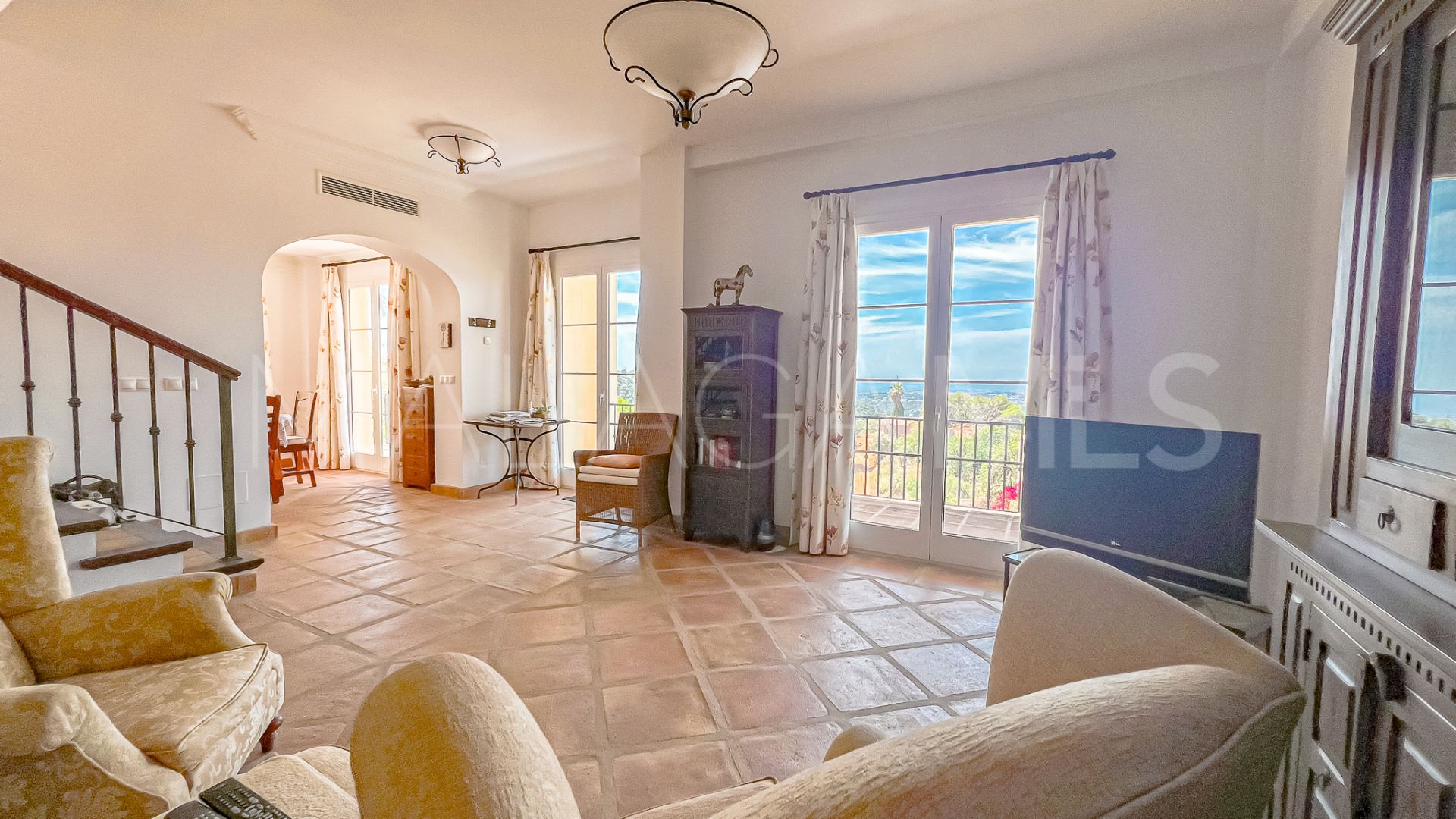2 bedrooms villa in Sierra Blanca Country Club for sale