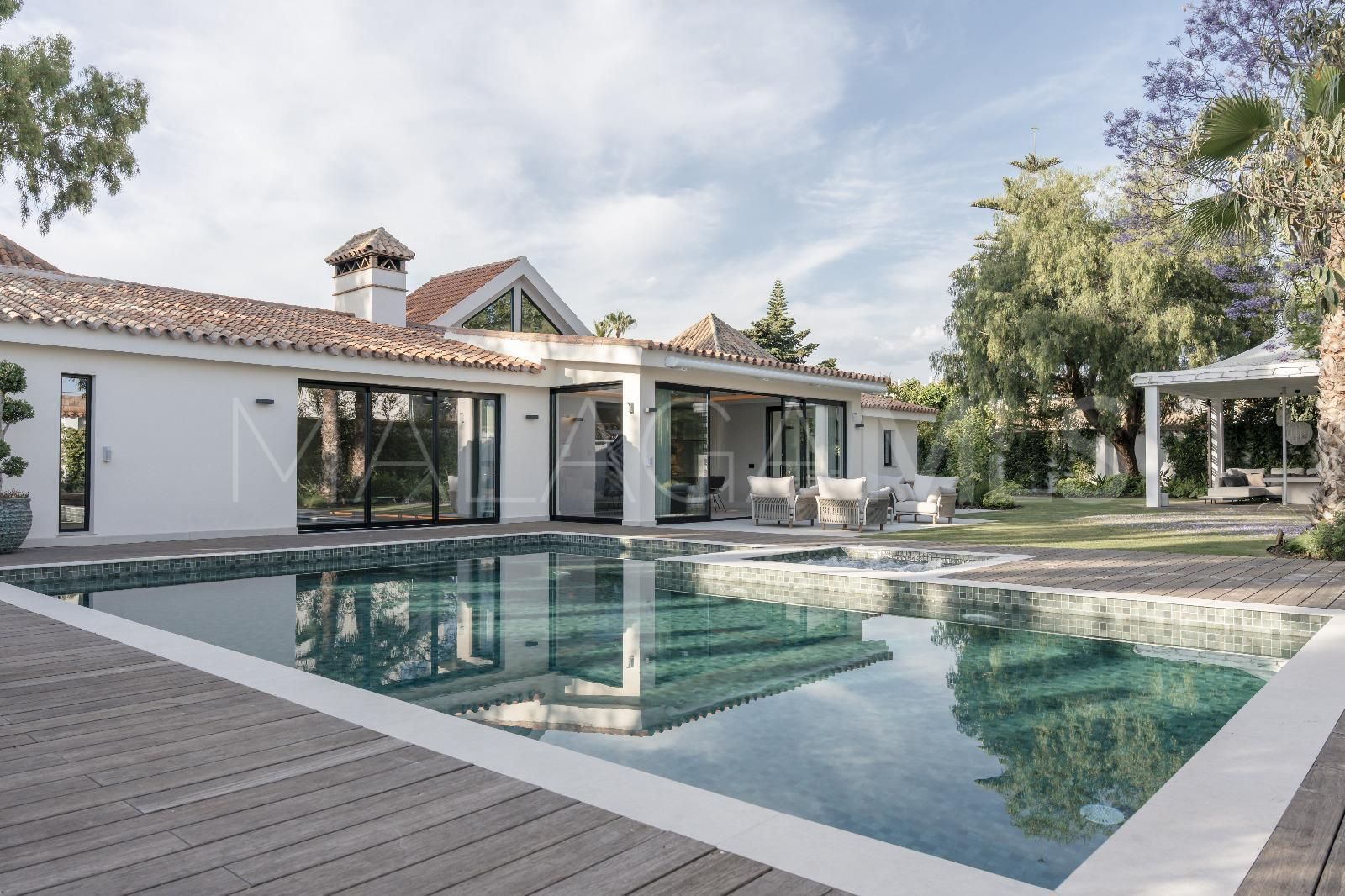 Villa for sale in Marbella - Puerto Banus