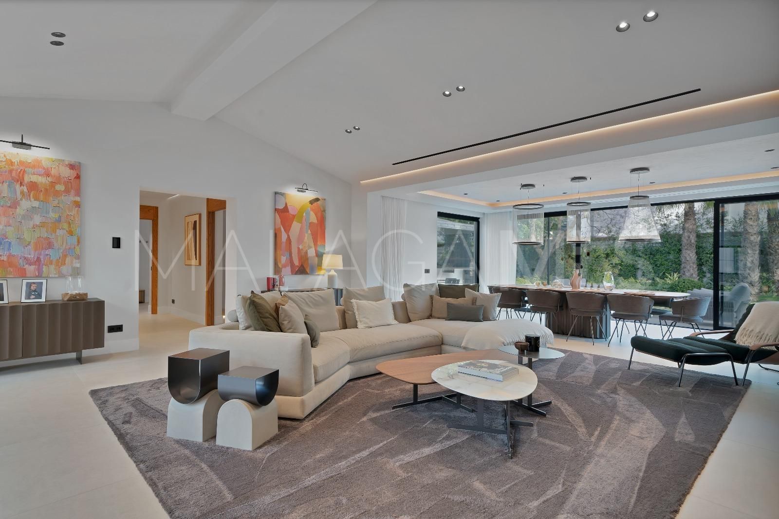 Villa for sale in Marbella - Puerto Banus