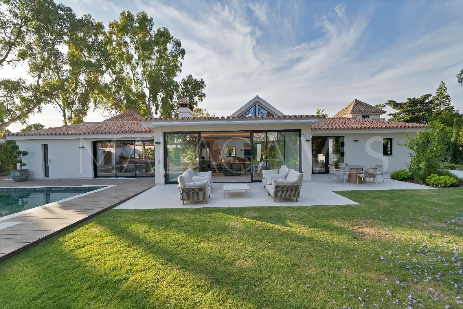 Villa for sale in Marbella - Puerto Banus