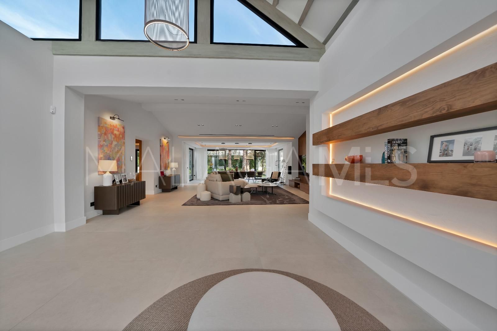 Villa for sale in Marbella - Puerto Banus