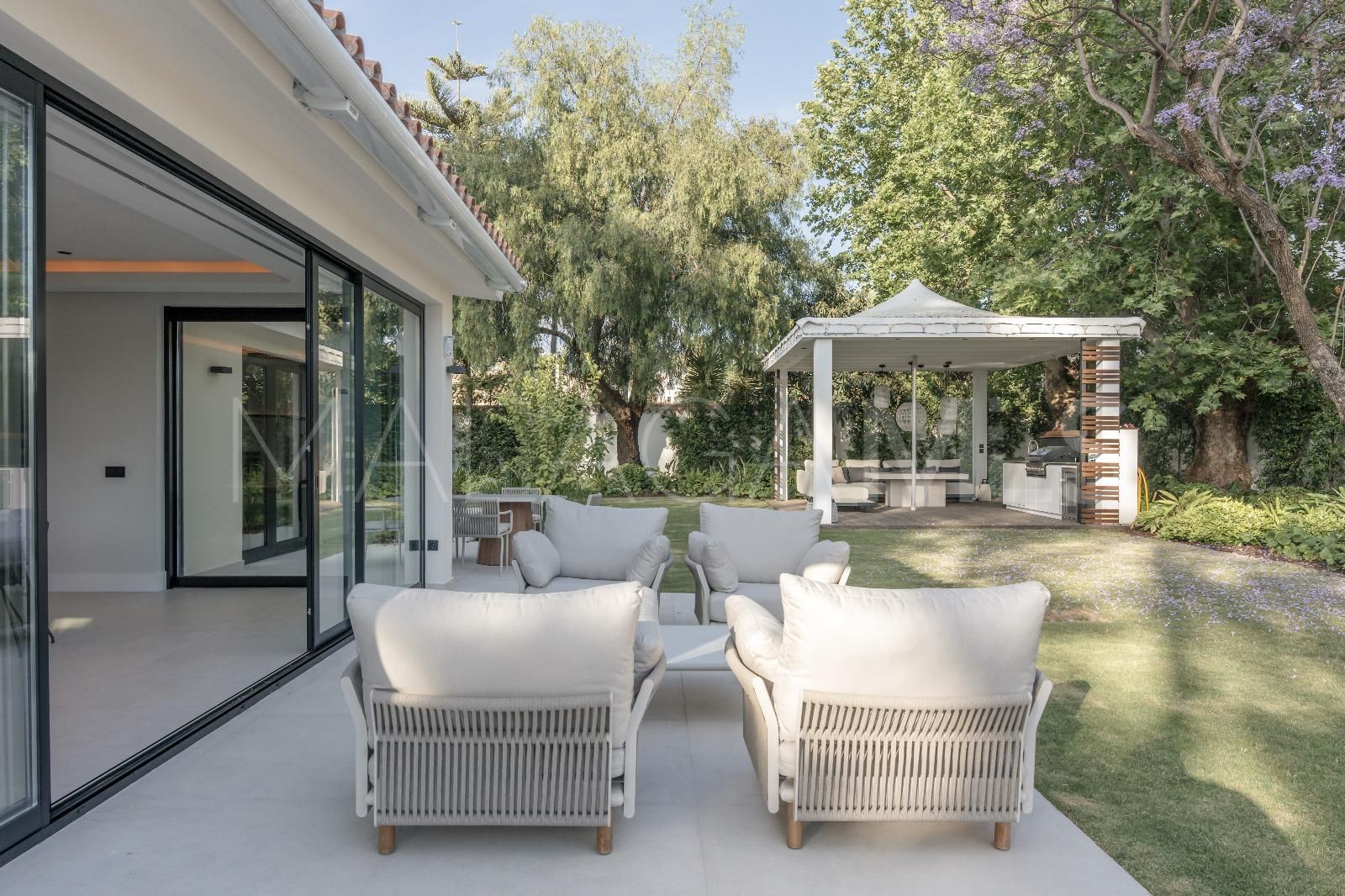 Villa for sale in Marbella - Puerto Banus