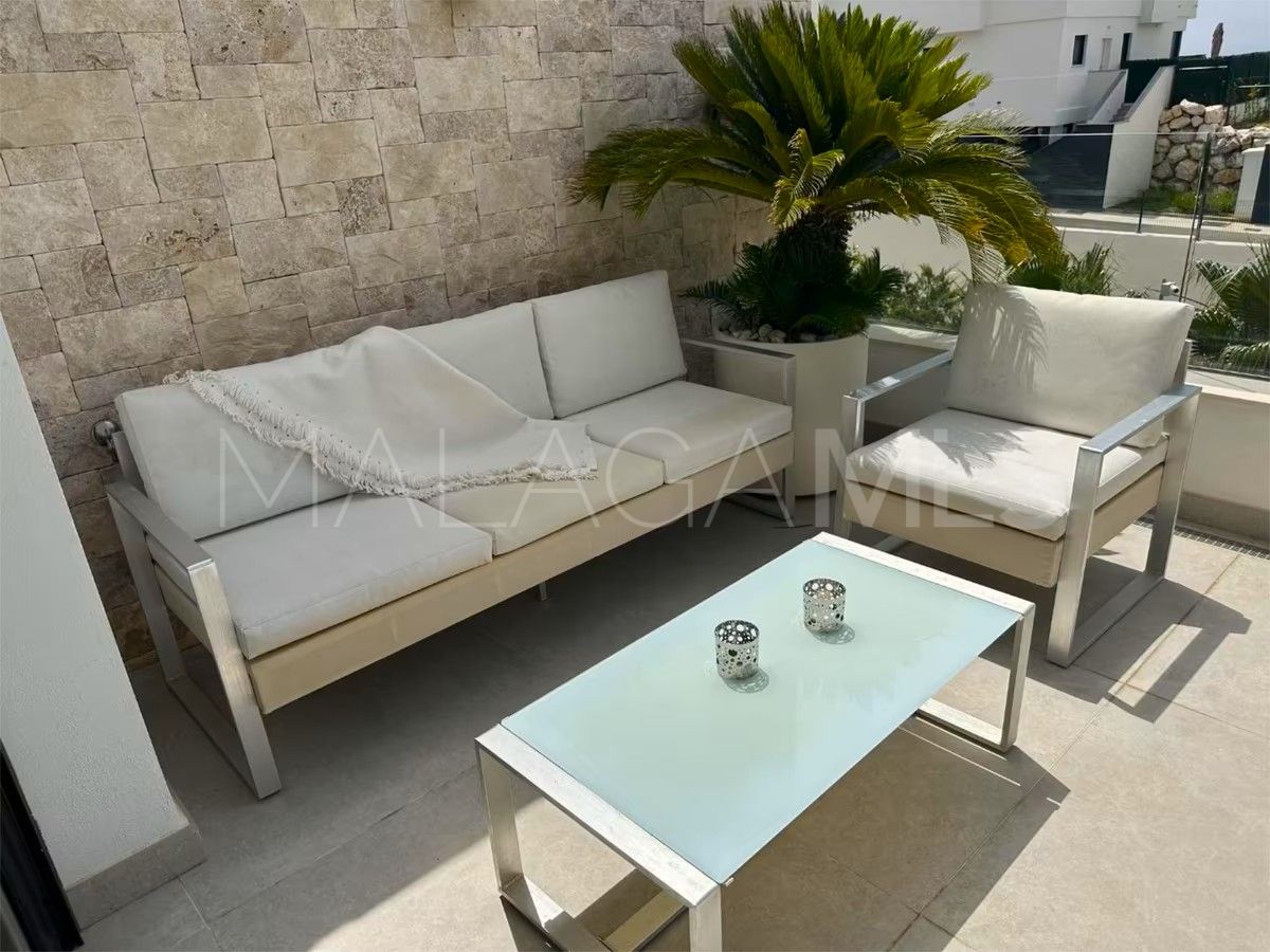 Buy villa de 4 bedrooms in Cala de Mijas