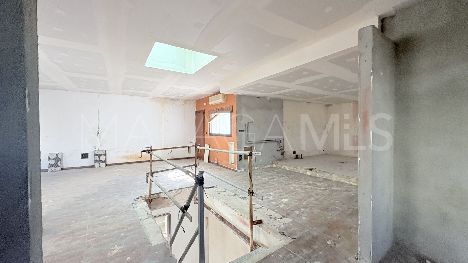 Zweistöckiges penthouse for sale in Fuengirola Centro
