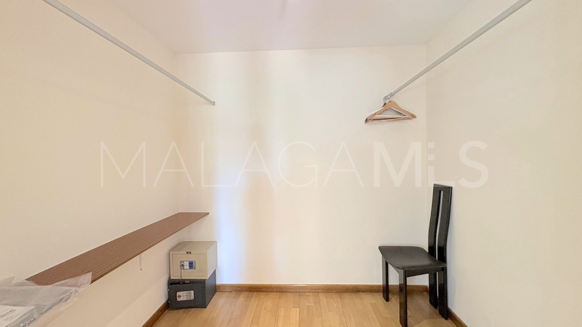 For sale town house in La Dama de Noche with 3 bedrooms