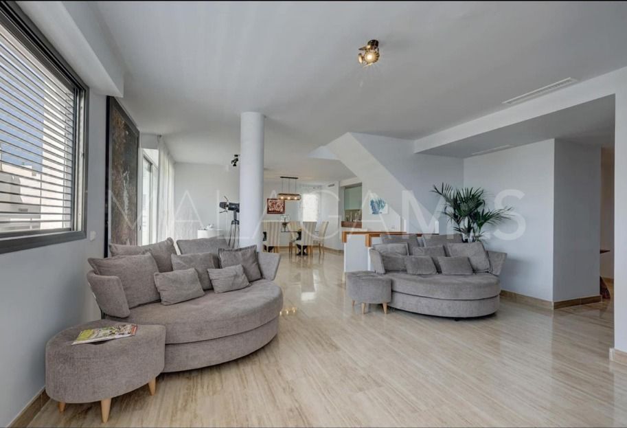 For sale Cala de Mijas 5 bedrooms duplex penthouse
