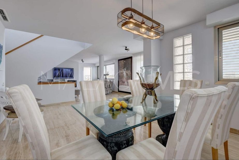 For sale Cala de Mijas 5 bedrooms duplex penthouse