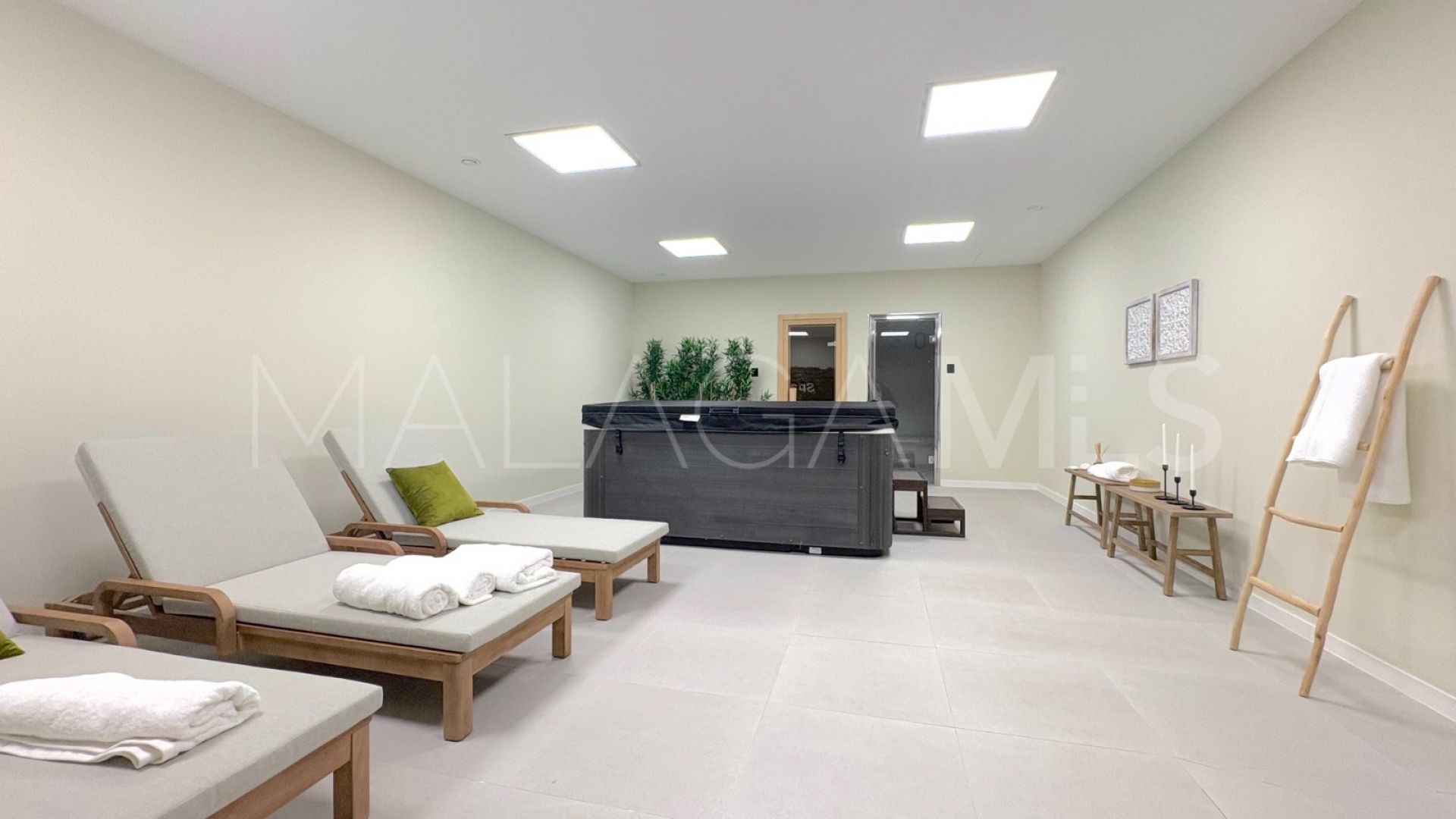 Parhus for sale in Cala de Mijas