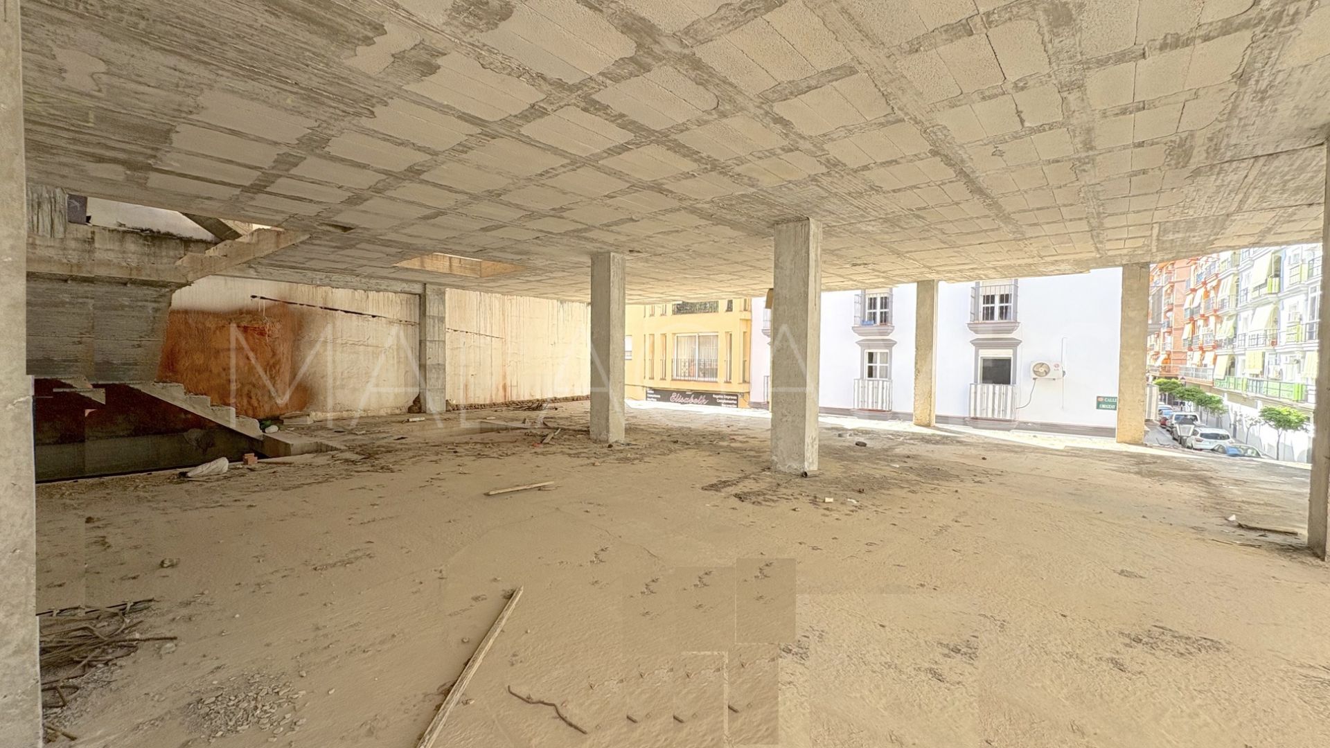 Building for sale in Fuengirola Centro