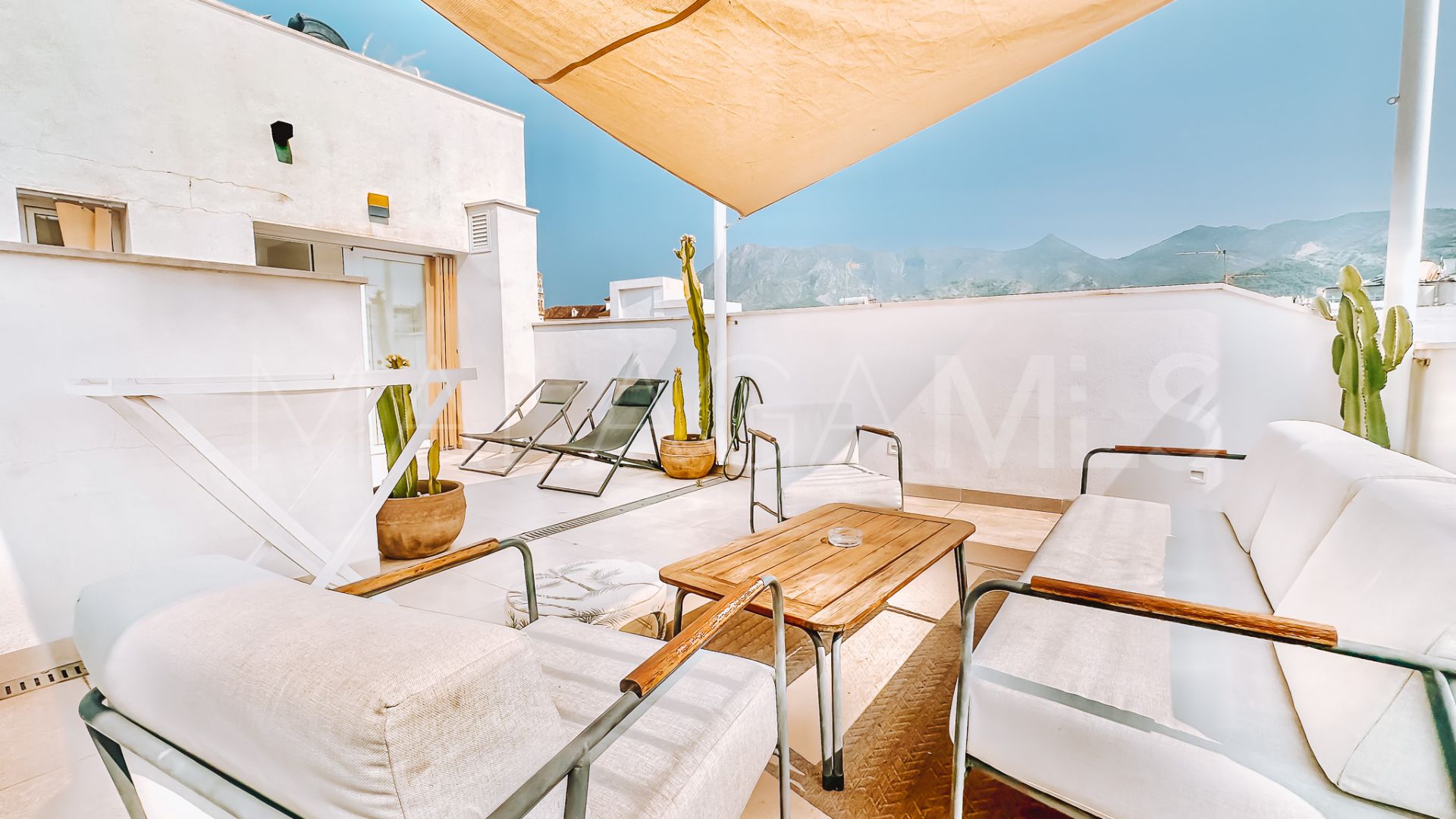 Radhus for sale in Playa Bajadilla - Puertos