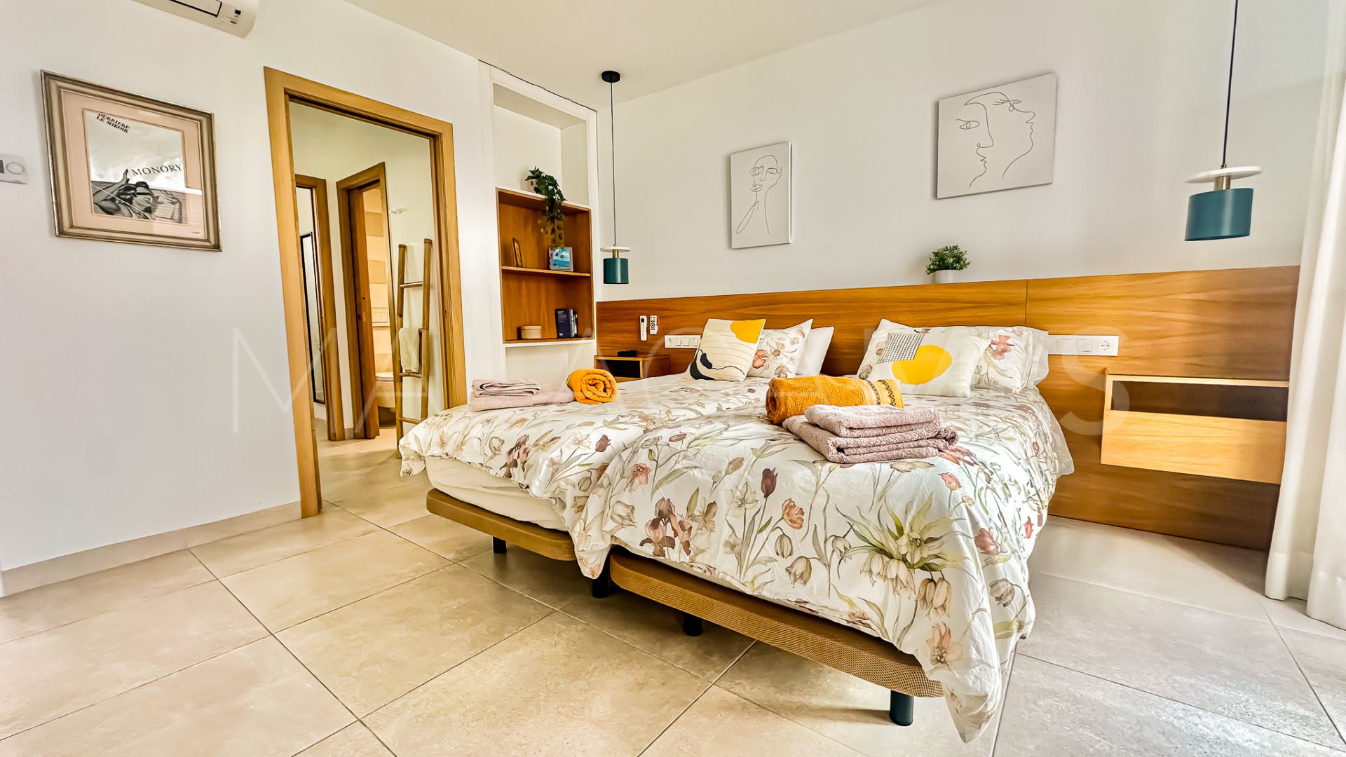 Radhus for sale in Playa Bajadilla - Puertos