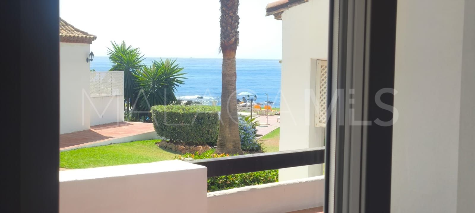 Calahonda Playa ground floor apartment for sale