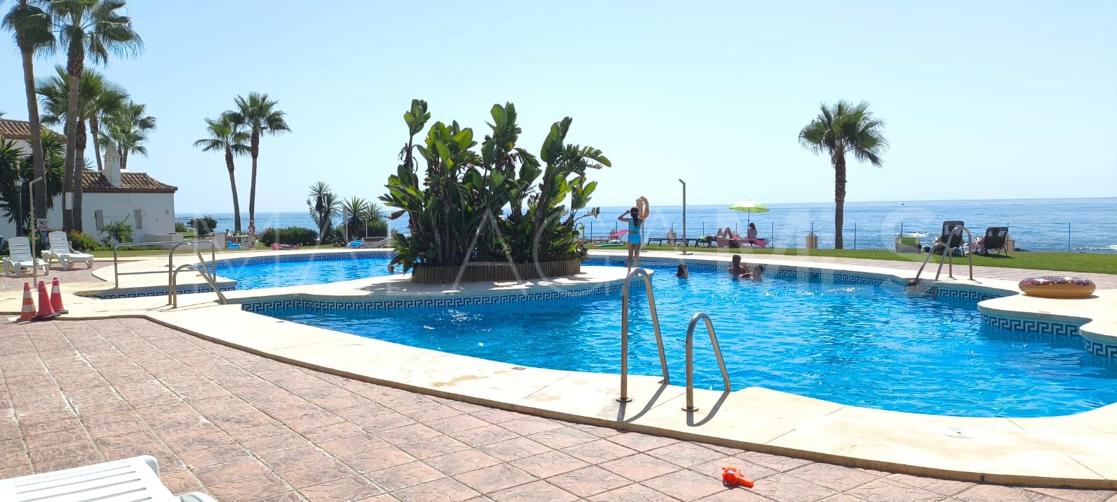 Calahonda Playa ground floor apartment for sale
