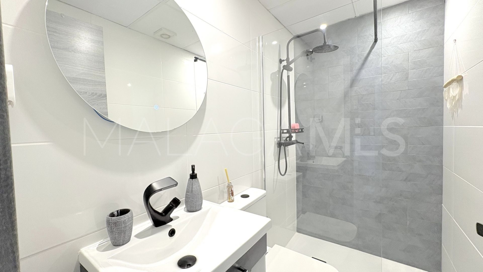 Appartement rez de chaussée for sale in Calahonda Playa
