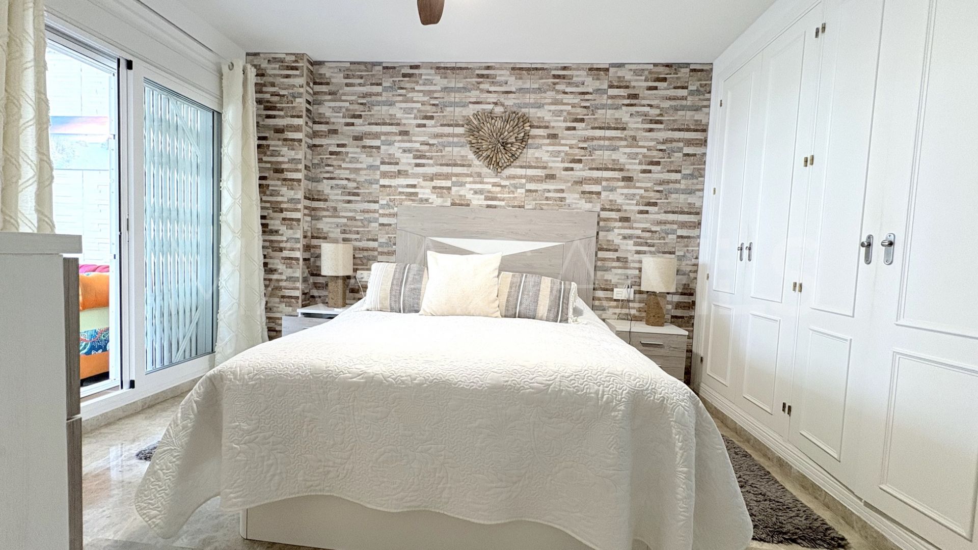 Appartement rez de chaussée for sale in Calahonda Playa
