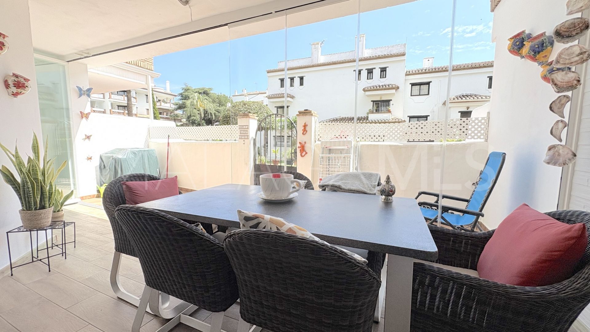 Appartement rez de chaussée for sale in Calahonda Playa