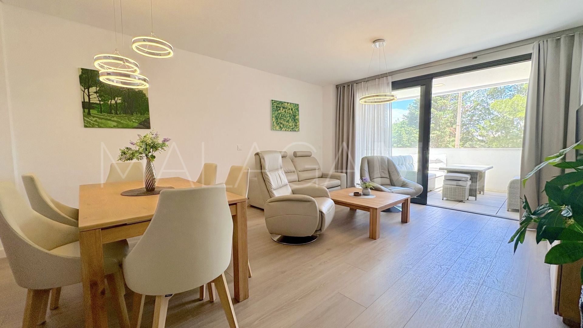 Ground floor apartment with 3 bedrooms for sale in Cala de Mijas