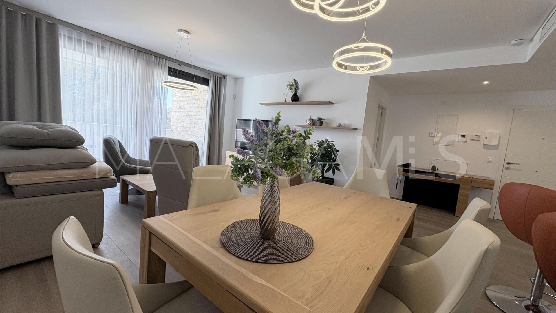 Ground floor apartment with 3 bedrooms for sale in Cala de Mijas