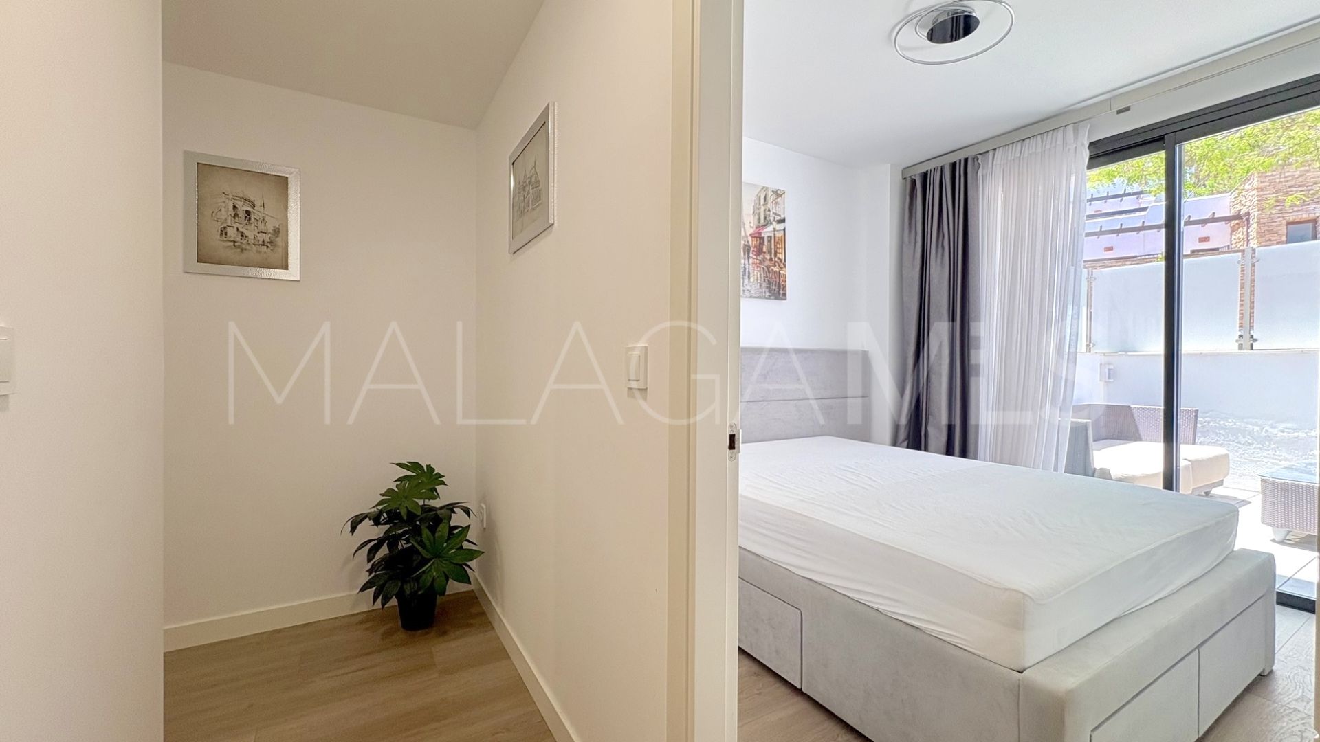 Ground floor apartment with 3 bedrooms for sale in Cala de Mijas