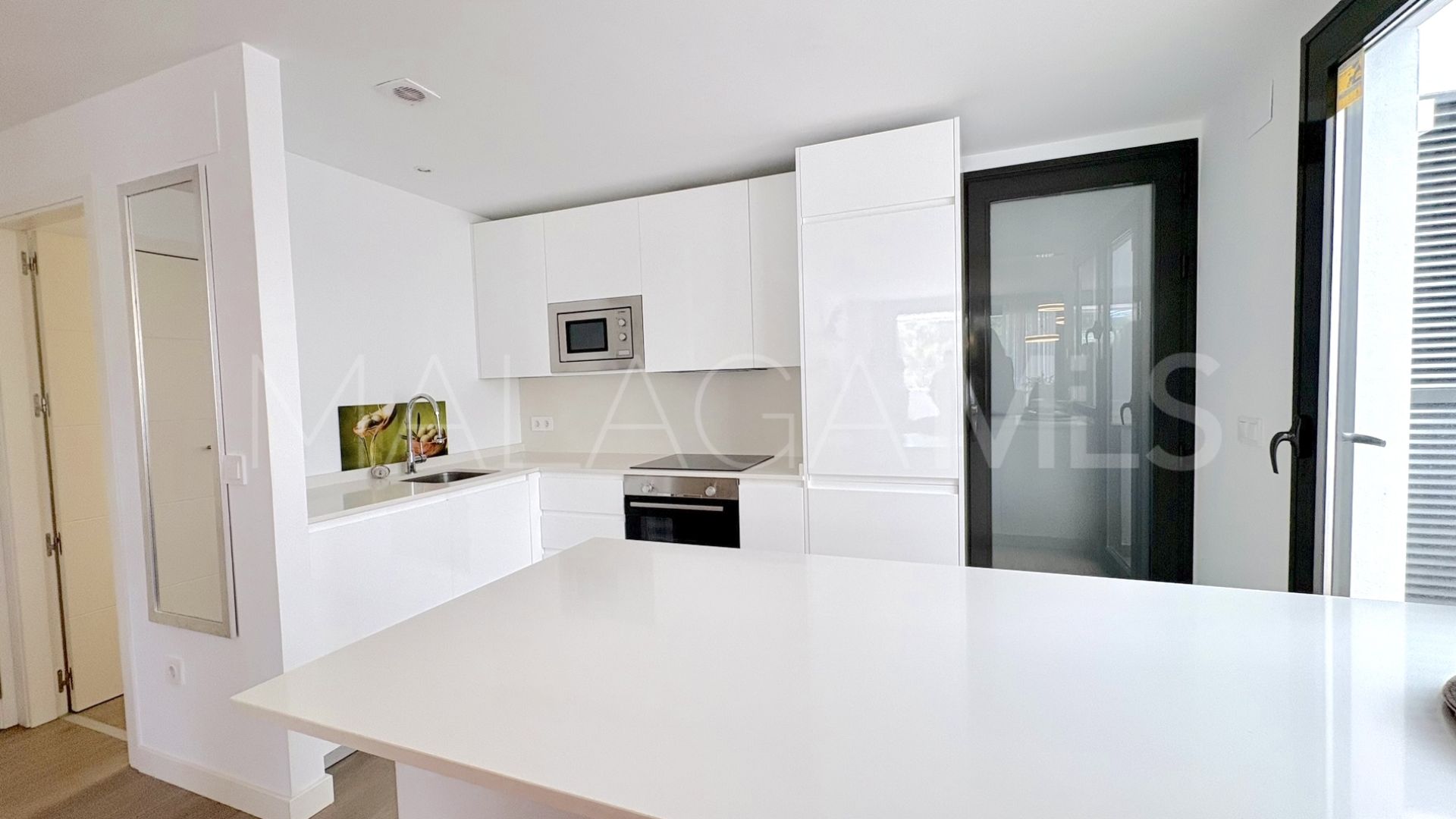 Ground floor apartment with 3 bedrooms for sale in Cala de Mijas