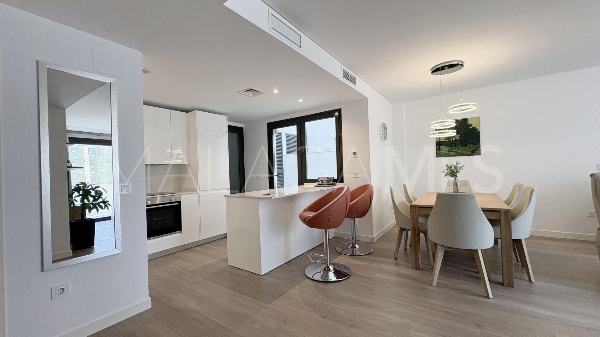 Ground floor apartment with 3 bedrooms for sale in Cala de Mijas