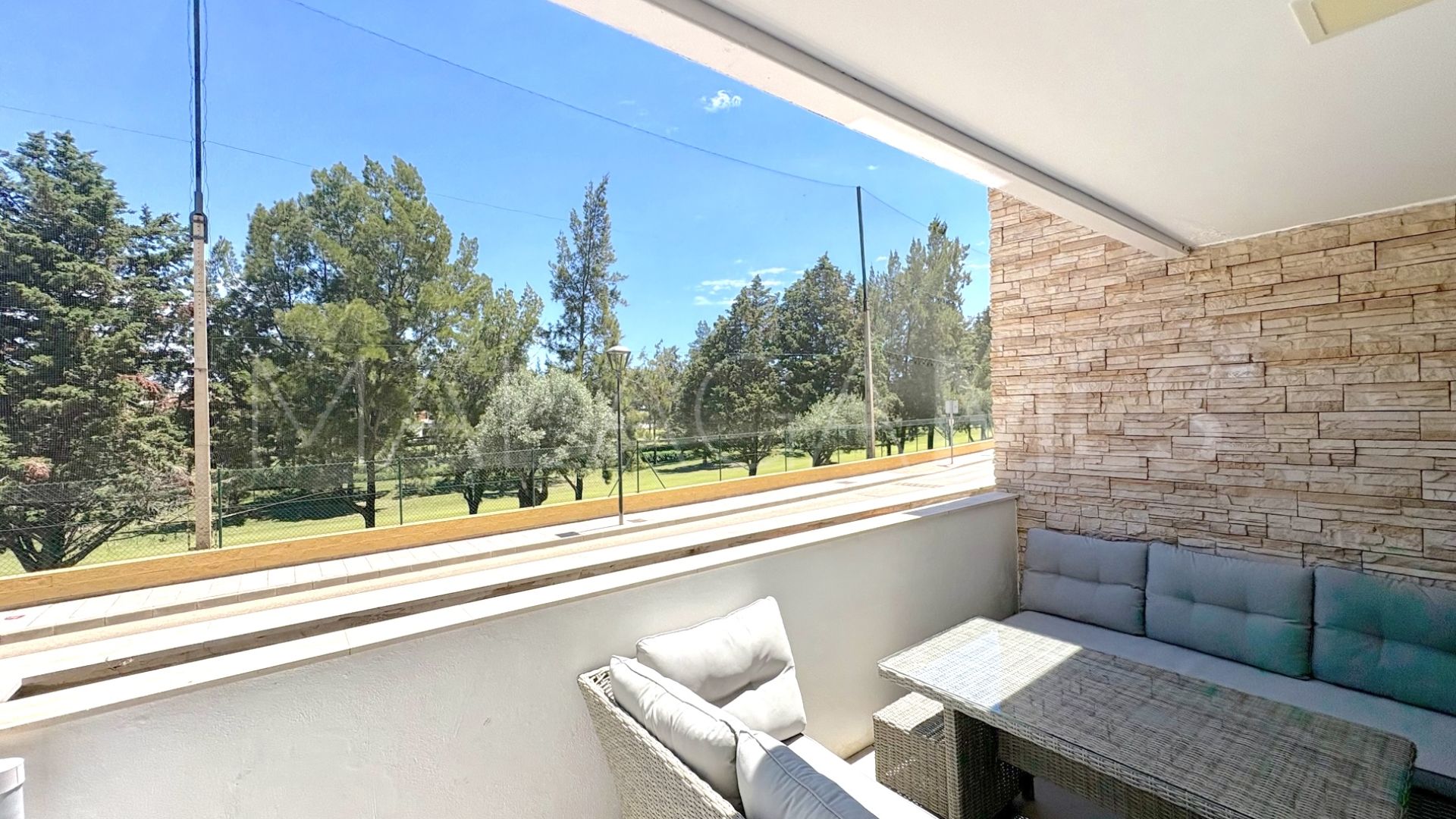 Ground floor apartment with 3 bedrooms for sale in Cala de Mijas