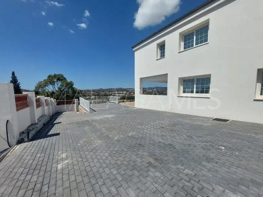 Villa for sale in Mijas Golf