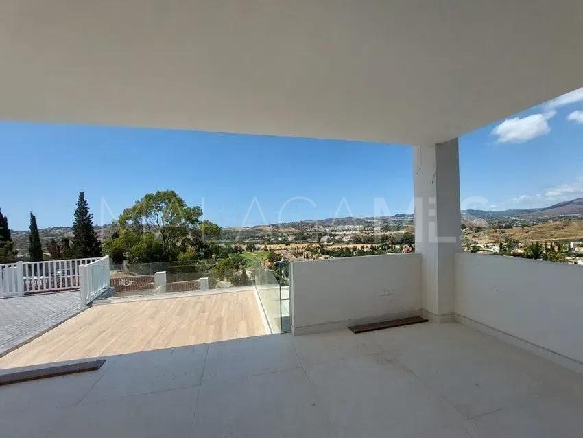 Villa for sale in Mijas Golf