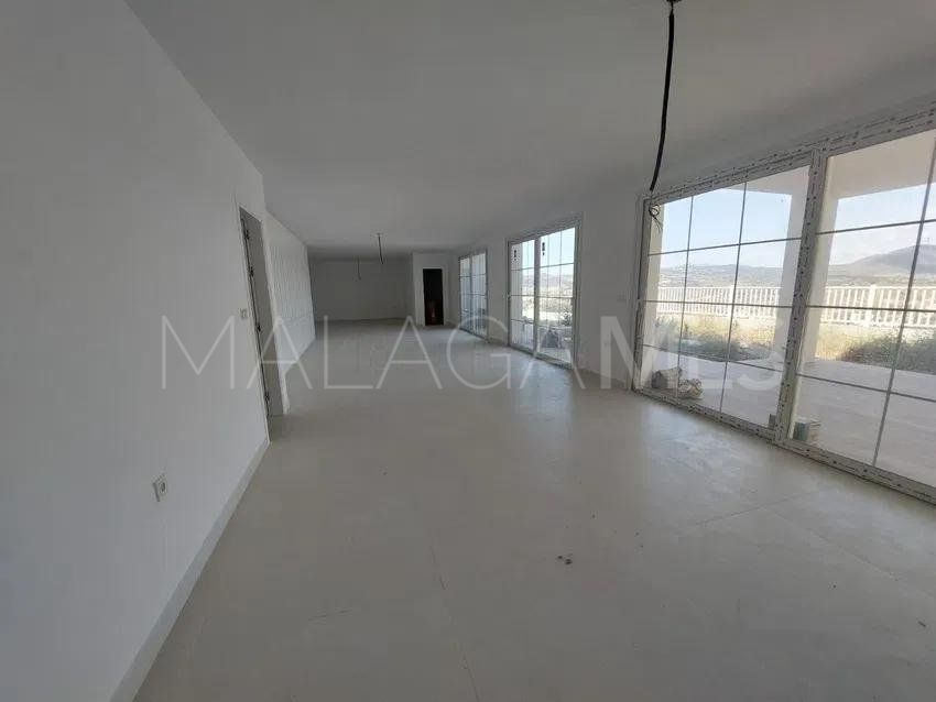 Villa for sale in Mijas Golf