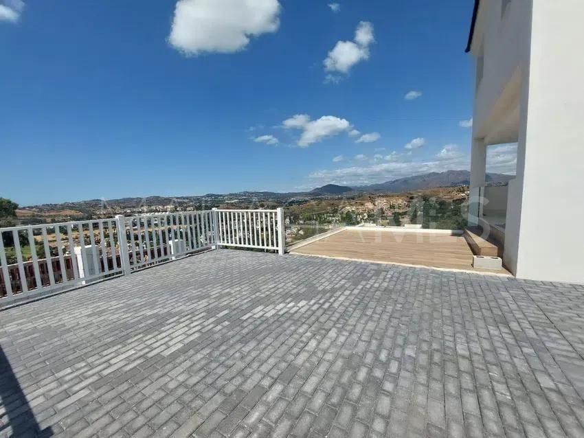 Villa for sale in Mijas Golf