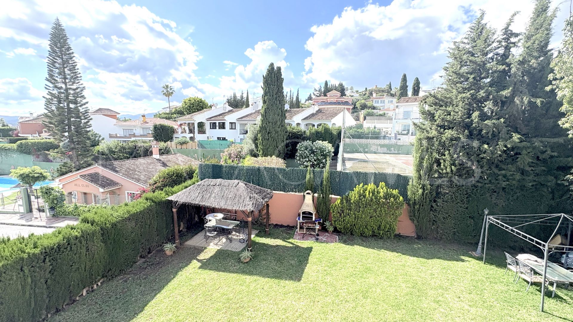 Buy Sierrezuela house