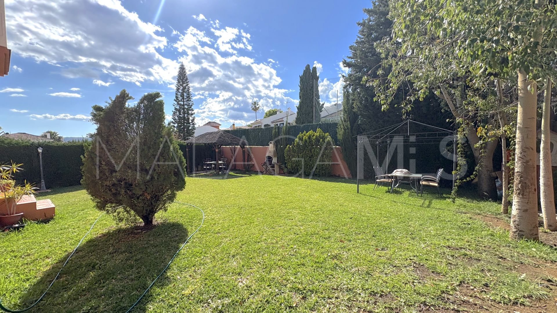 Buy Sierrezuela house