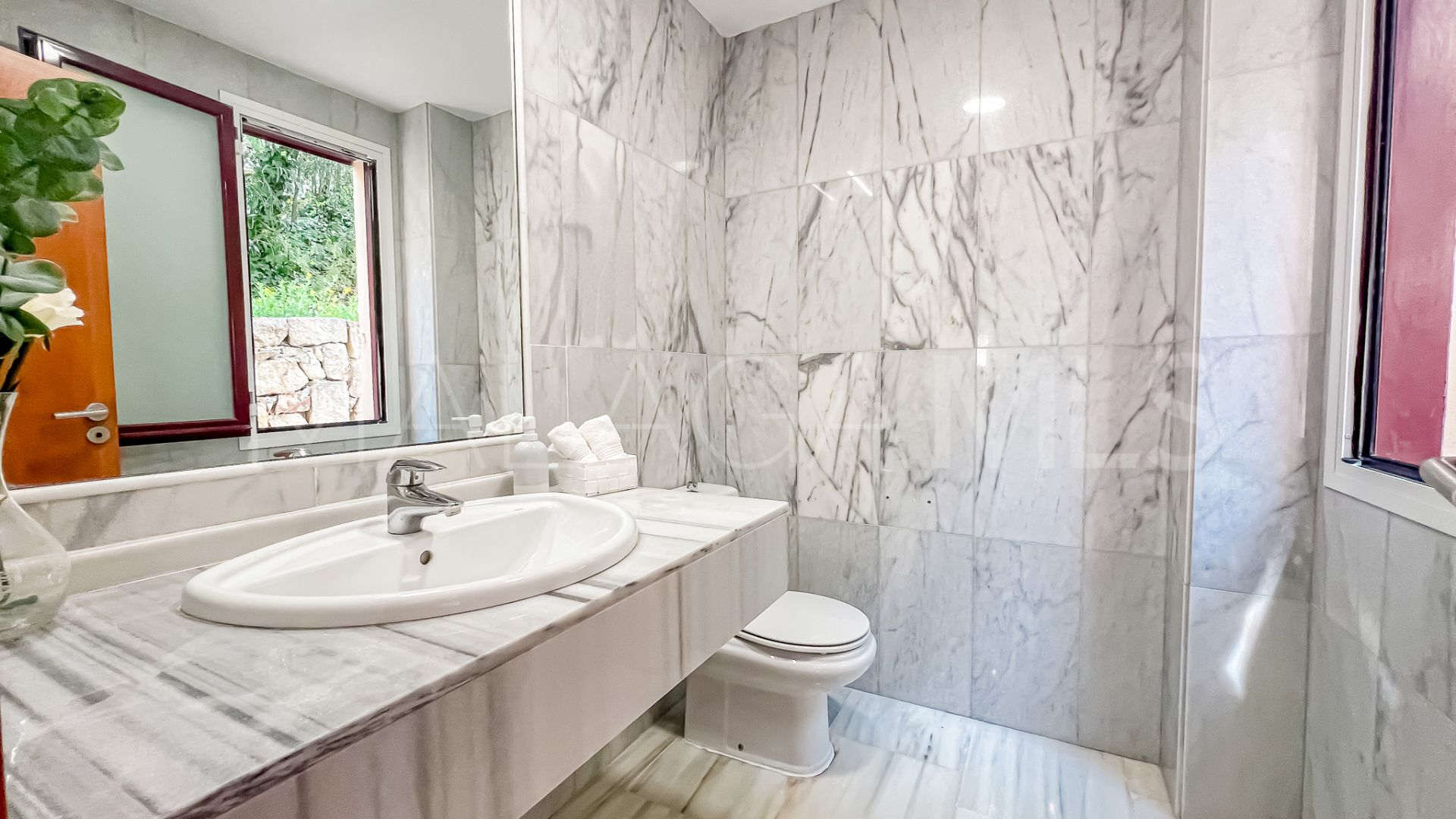 Haus for sale in Botanic