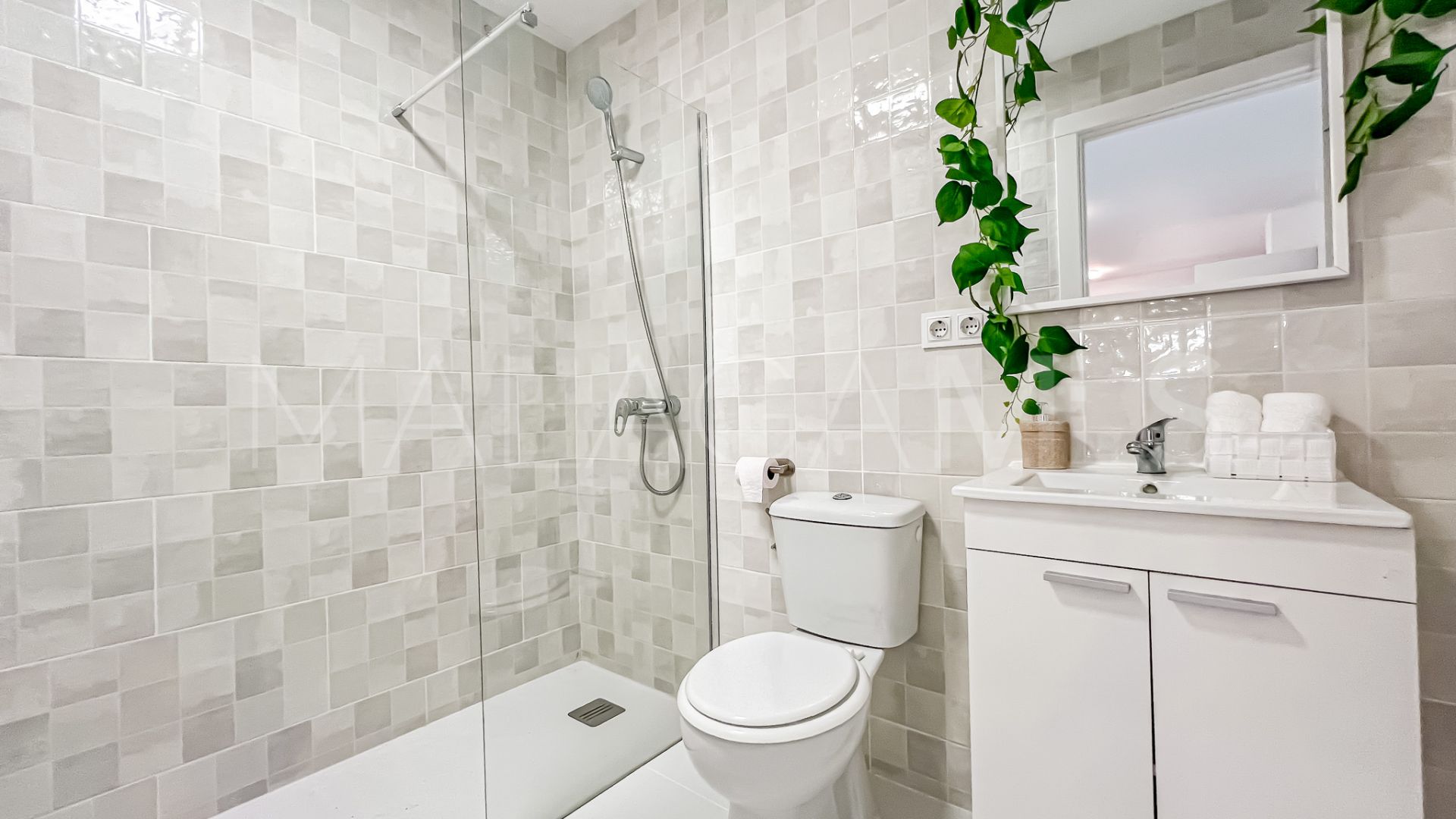 Haus for sale in Botanic