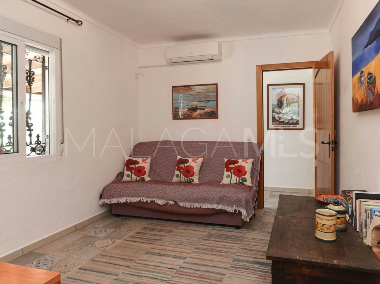 Haus for sale in Guaro