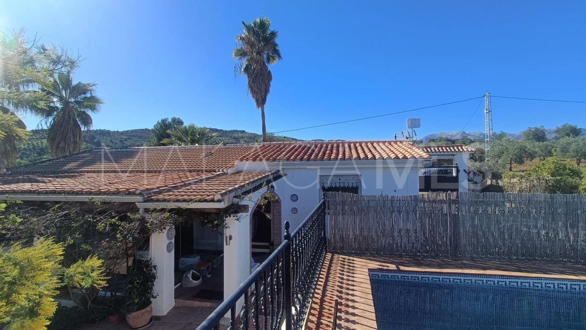 Haus for sale in Guaro