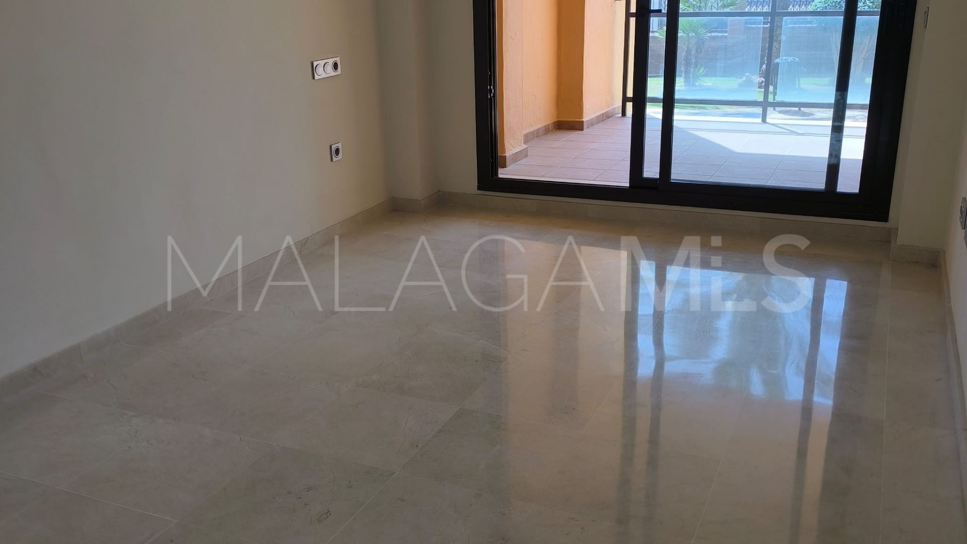 Markplanslägenhet for sale in Calanova Golf
