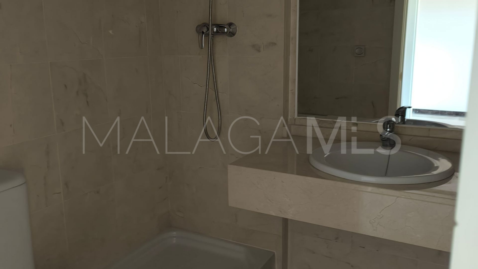 Markplanslägenhet for sale in Calanova Golf