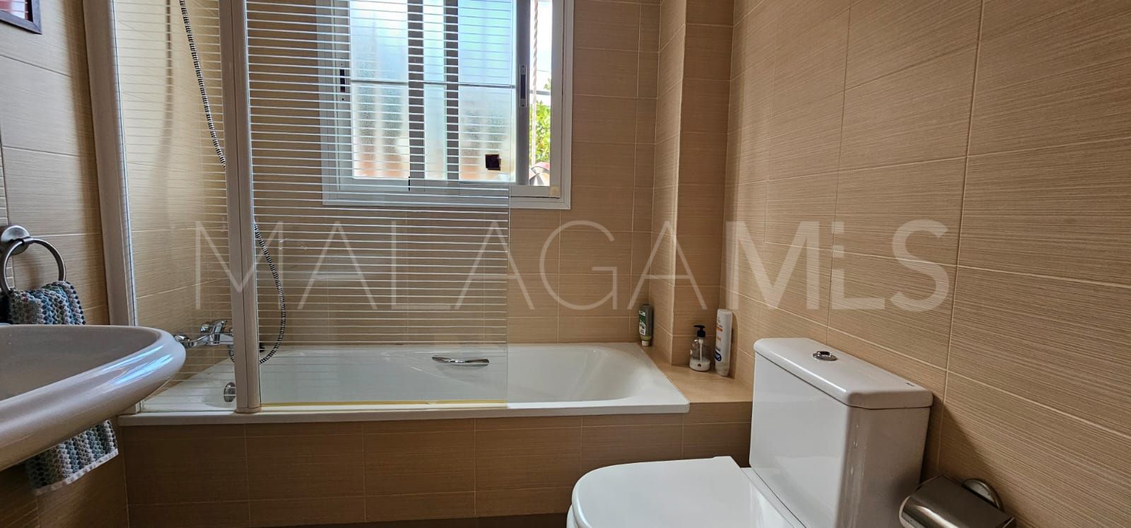 Villa for sale in Cerrado del Aguila