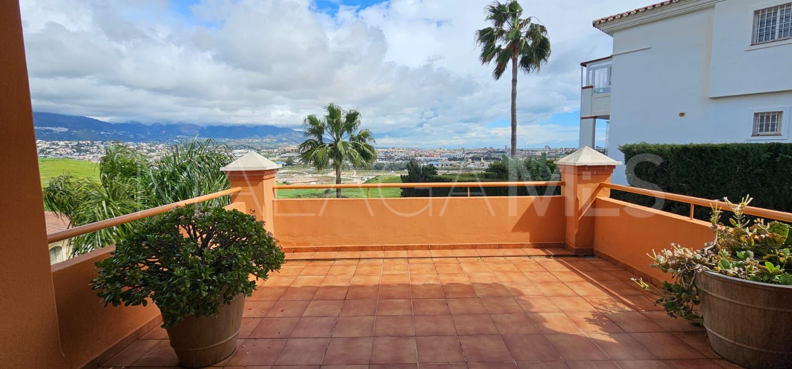Villa for sale in Cerrado del Aguila