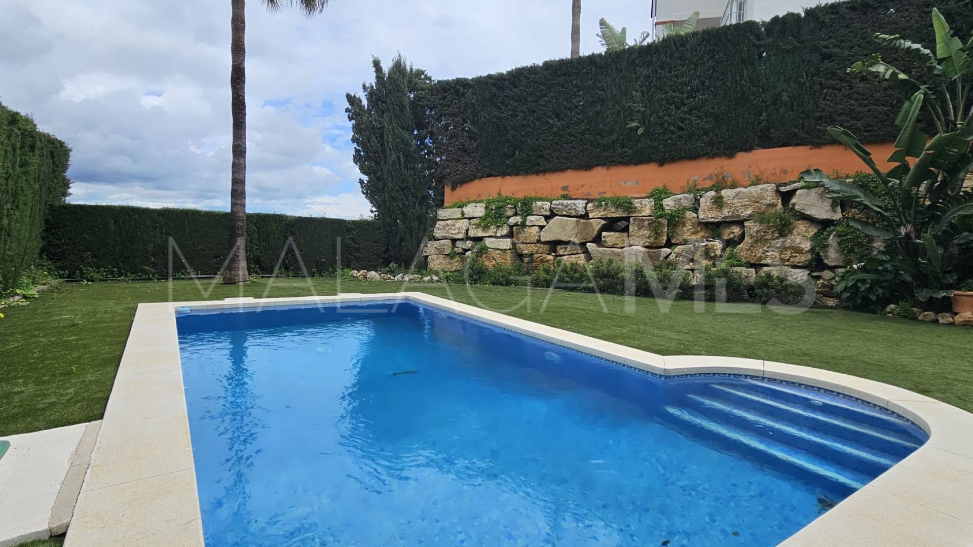 Villa for sale in Cerrado del Aguila